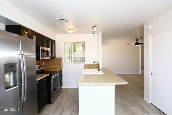 $1,750 | 93 North Cooper Road, Unit 32, Chandler, AZ 85225