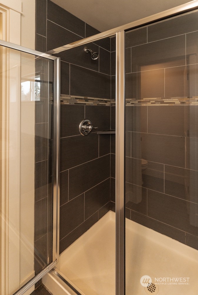 3825 221st Place Southeast Bothell, WA 98021 - Photo 29 of 40 a bathroom with a shower