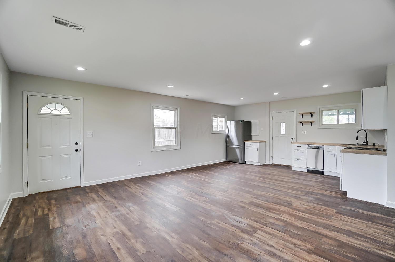 3571 Gerbert Road Columbus, OH 43224 - Photo 20 of 31