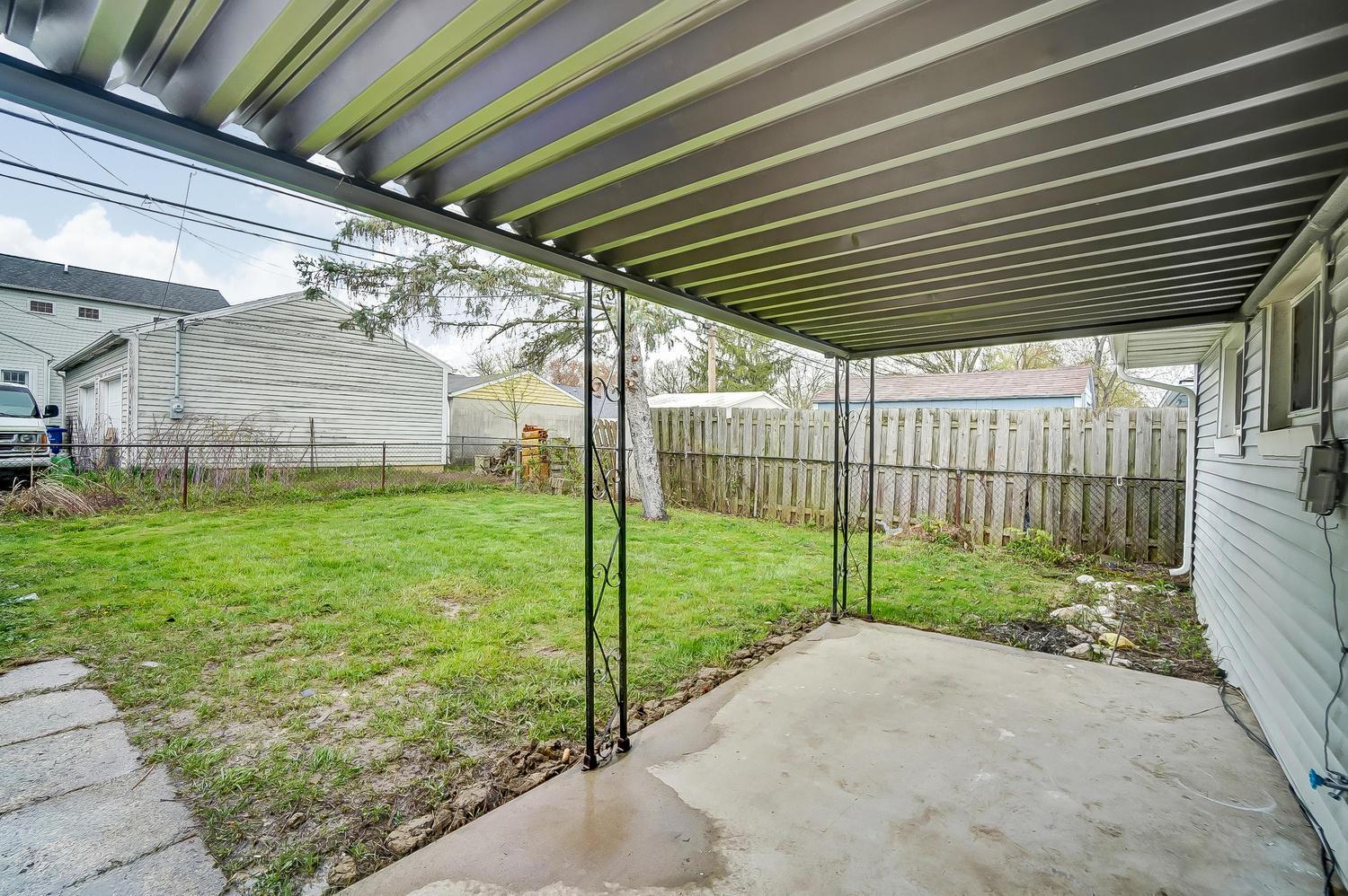 3571 Gerbert Road Columbus, OH 43224 - Photo 29 of 31