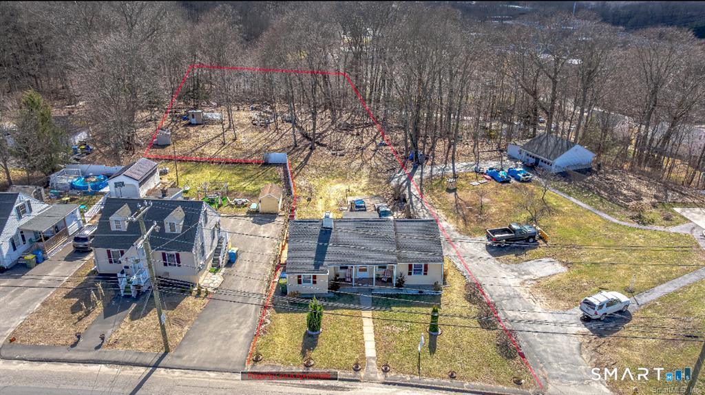 136 Pearl Lake Road Waterbury, CT 06706 - Photo 3 of 37