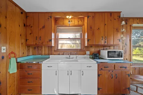 $1,295,000 | N1757 Wildwood Drive, Linn, WI 53147