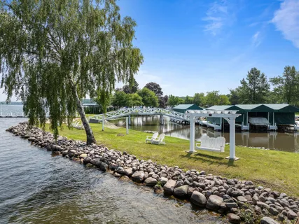 $1,295,000 | N1757 Wildwood Drive, Linn, WI 53147