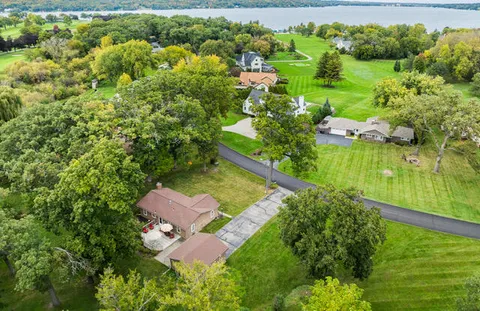 $1,295,000 | N1757 Wildwood Drive, Linn, WI 53147