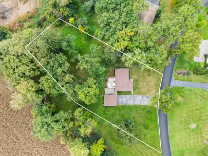 $1,295,000 | N1757 Wildwood Drive, Linn, WI 53147