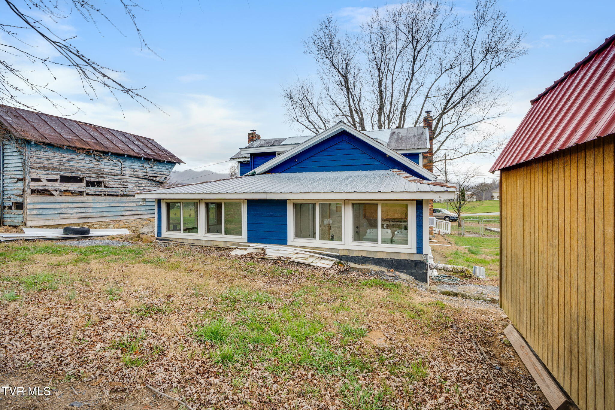 2149 Siam Road Elizabethton, TN 37643 - Photo 5 of 36 034