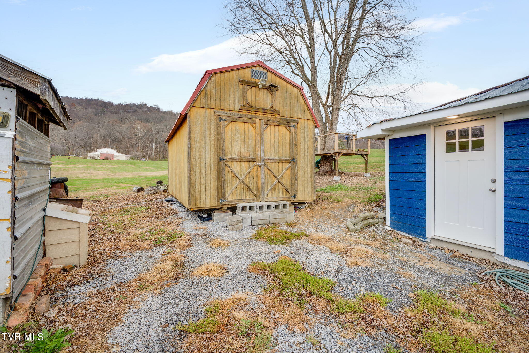 2149 Siam Road Elizabethton, TN 37643 - Photo 8 of 36 032