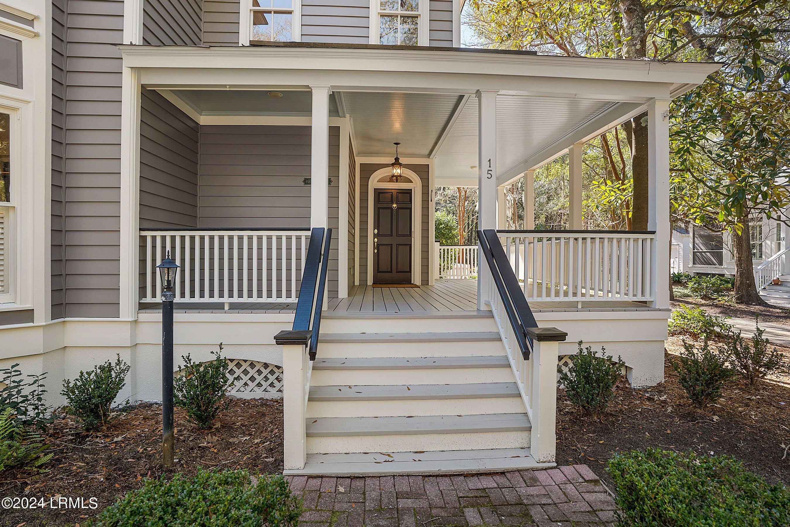 15 Newpoint Road Beaufort, SC 29907 - Photo 3 of 60 DSC08076-20-1.jpg-SMALL