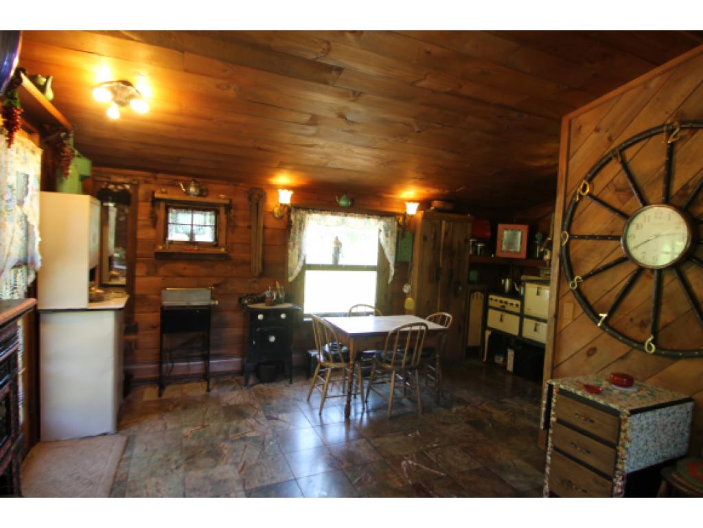 4075 Hart Hollow Road Washington, VT 05675 - Photo 9 of 18 Gallery Image 9