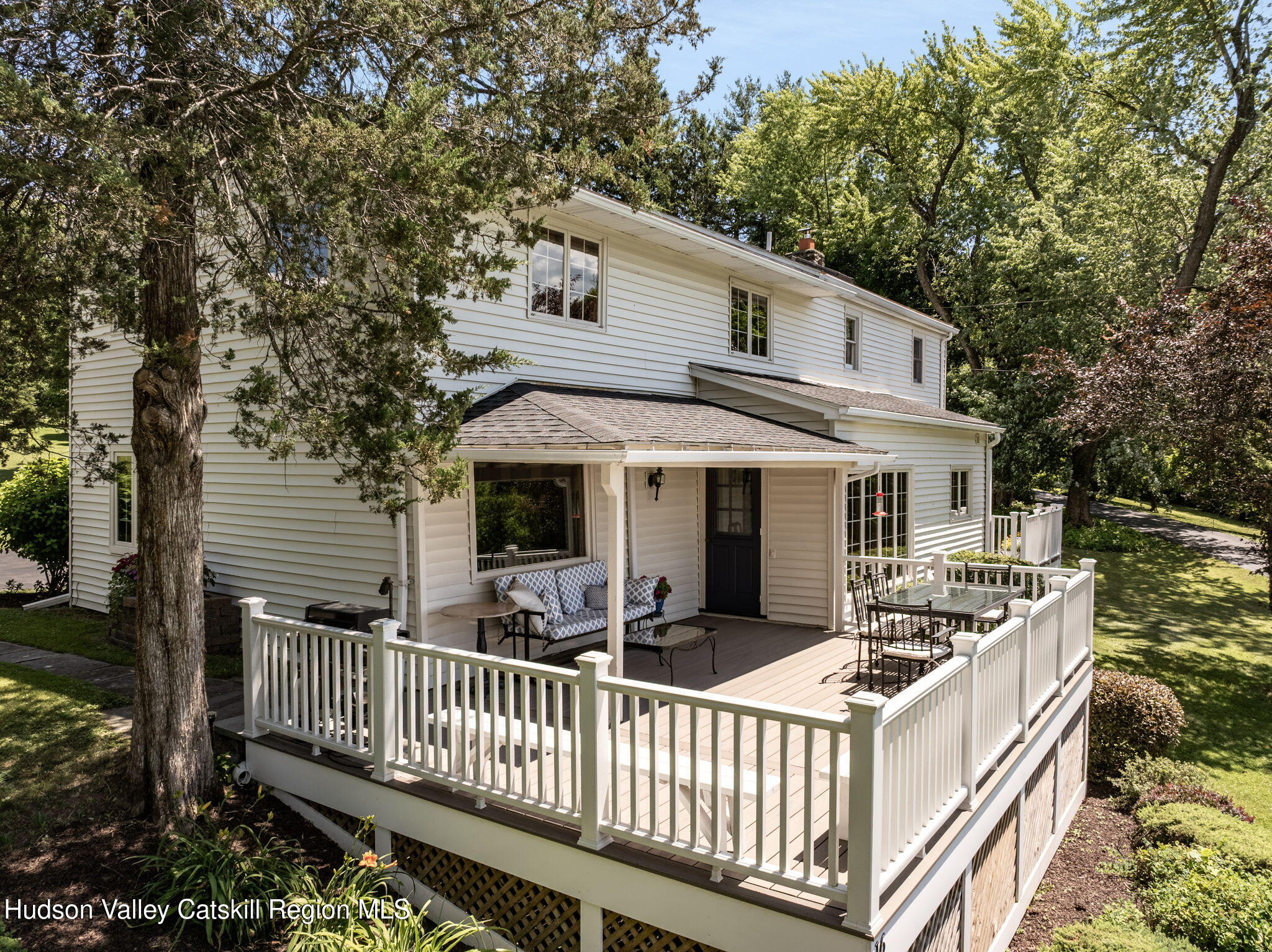 16 Carriage House Road Catskill, NY 12414 - Photo 23 of 74 Front deck with trex flooring