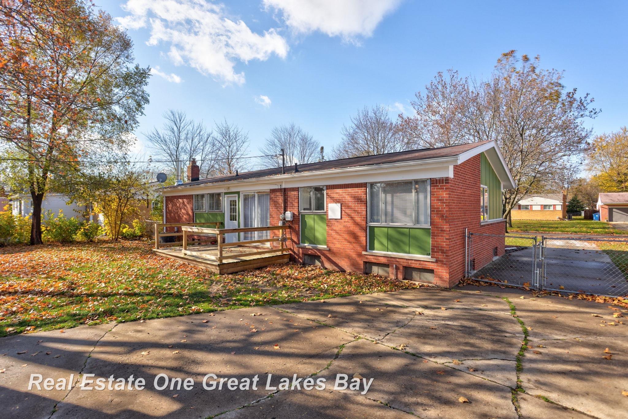 2336 Bock Road Saginaw, MI 48603 - Photo 29 of 33 50127878-28.JPG