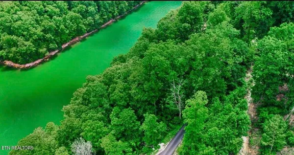 $240,000 | Hiawatha Lane, Caryville, TN 37714