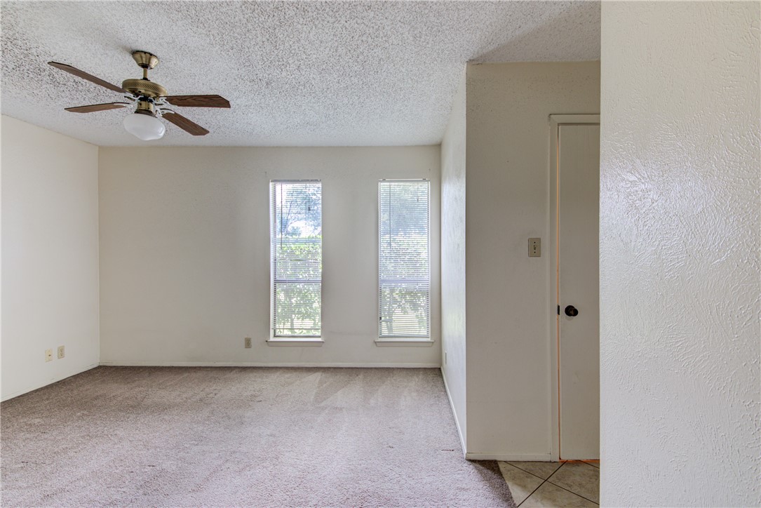 12012 Swallow Drive Austin, TX 78750 - Photo 14 of 33 a view of an empty room with a window