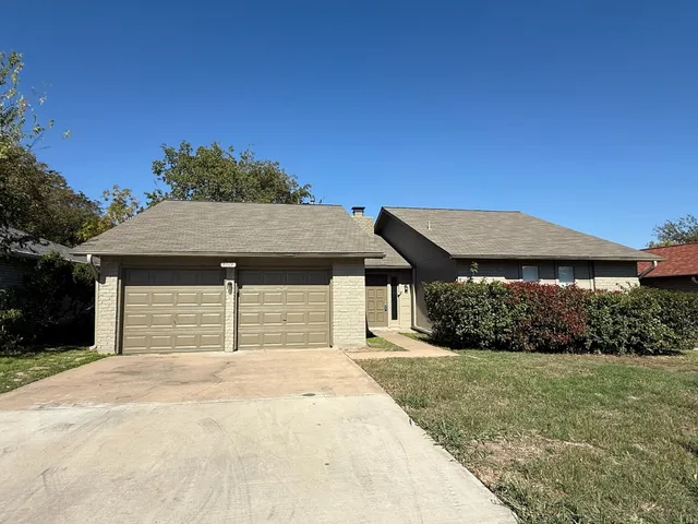 $1,875 | 12012 Swallow Drive, Austin, TX 78750