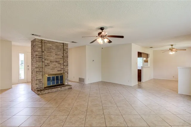 $1,875 | 12012 Swallow Drive, Austin, TX 78750