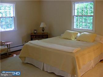 476 Weadley Road Wayne, PA 19087 - Photo 3 of 11 Bedroom - Main
