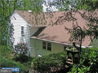 476 Weadley Road Wayne, PA 19087 - Photo 8 of 11 Exterior Back