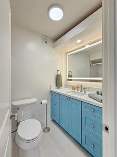 $2,695,000 | 1820 Avenida Del Mundo, Unit 208, Coronado, CA 92118