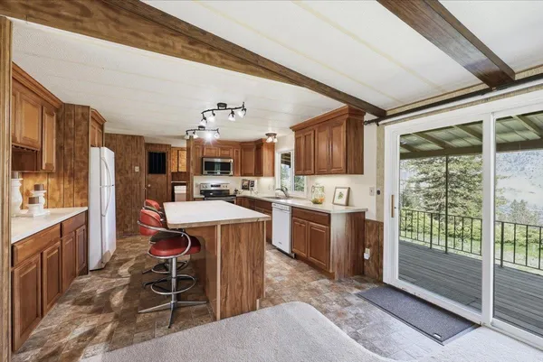 $399,000 | 38738 Sterling Valley Road North, Lincoln, WA 99147