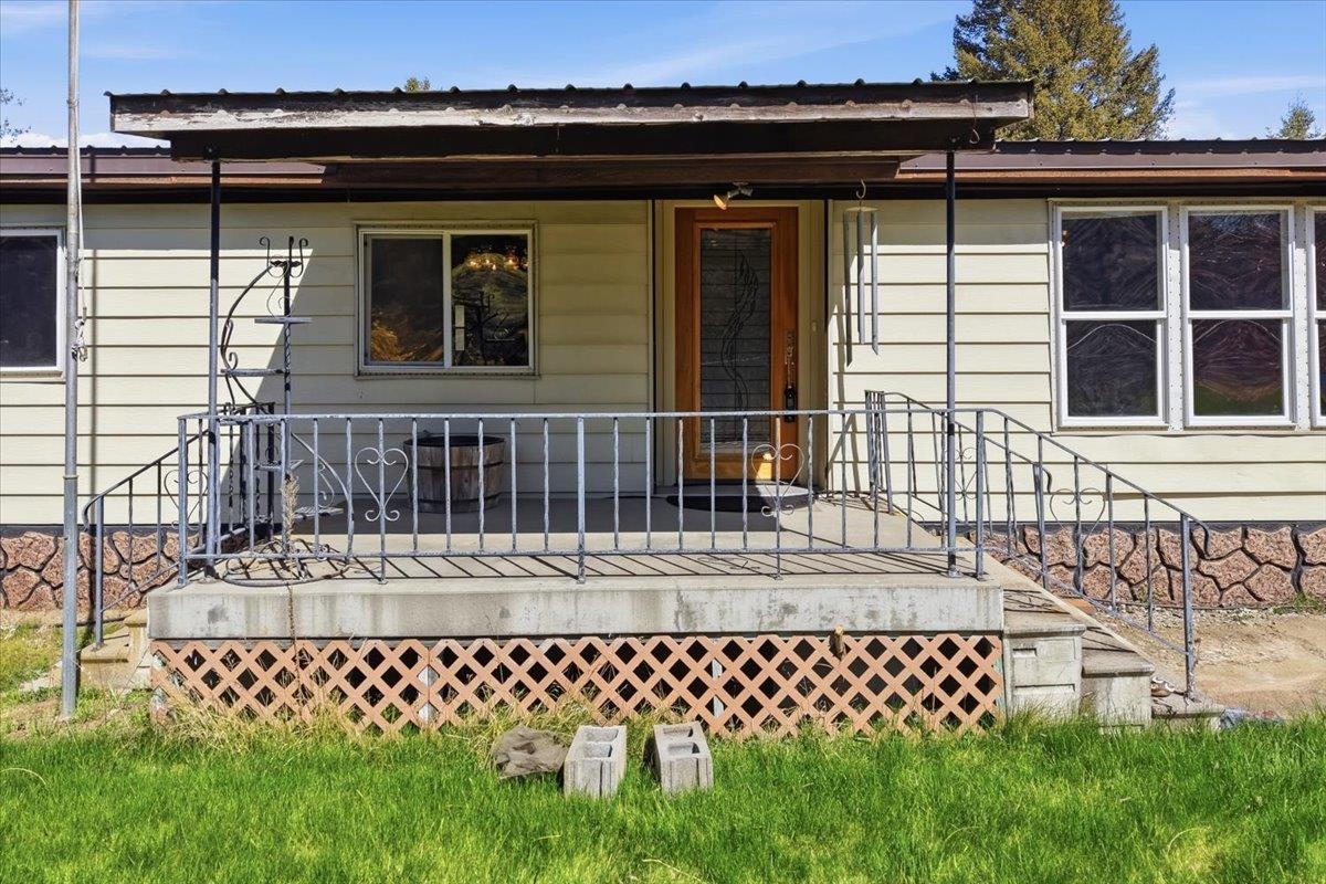 38738 Sterling Valley Road North Lincoln, WA 99147 - Photo 36 of 50