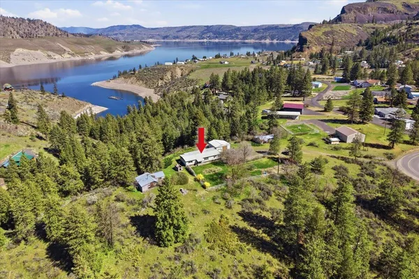 $399,000 | 38738 Sterling Valley Road North, Lincoln, WA 99147