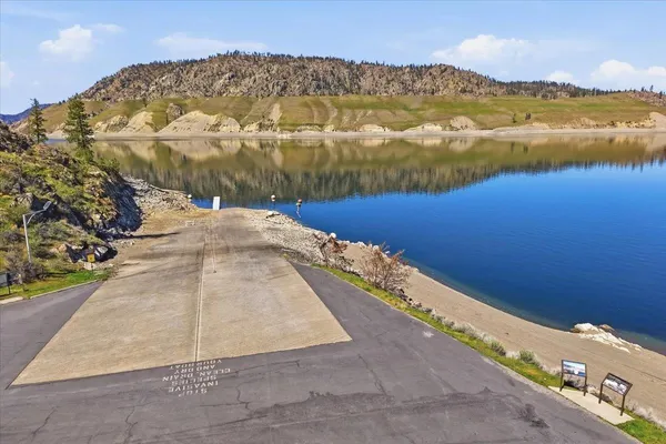 $399,000 | 38738 Sterling Valley Road North, Lincoln, WA 99147