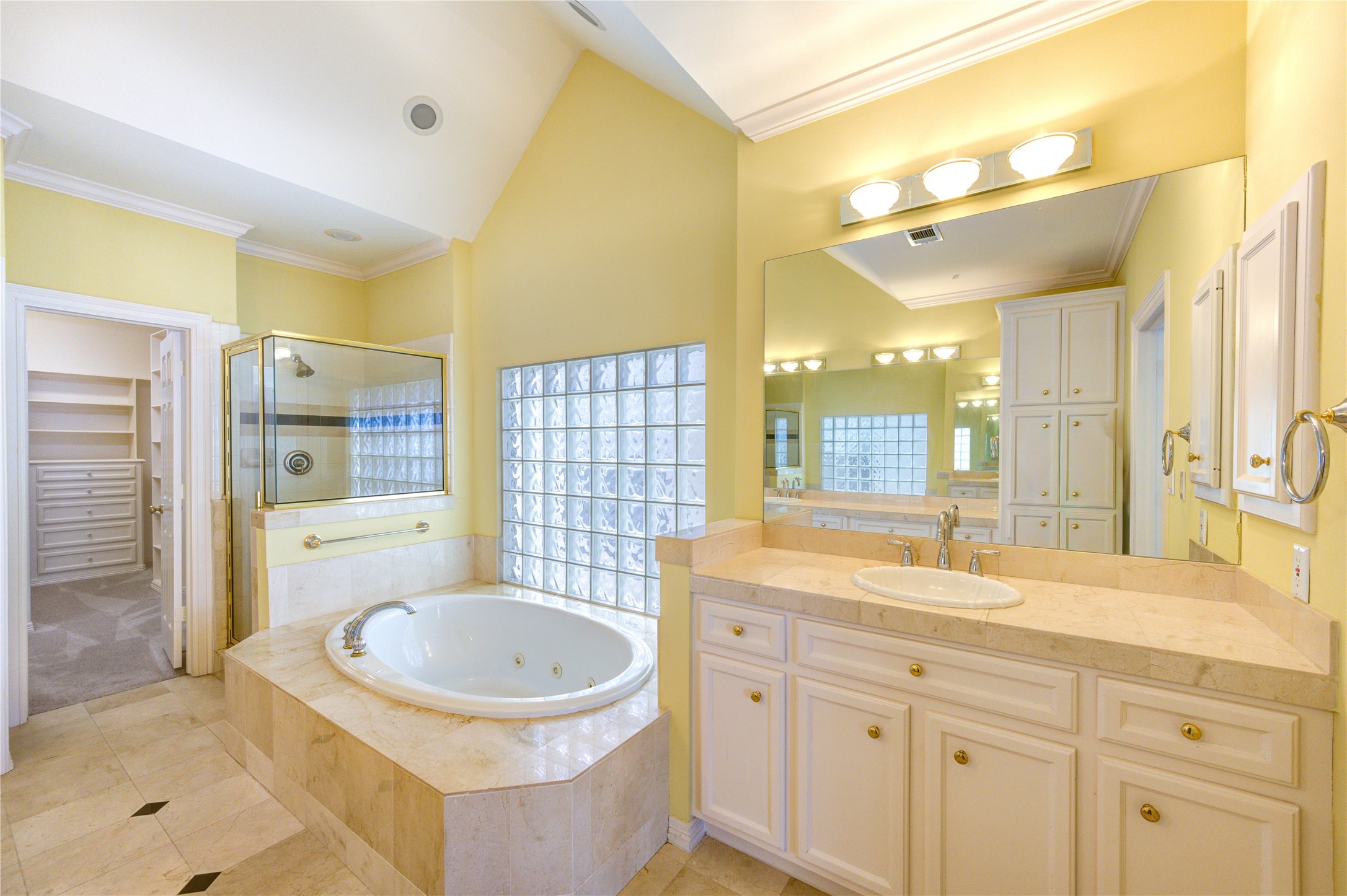 2124 Nantucket Drive, Unit B Houston, TX 77057 - Photo 28 of 35