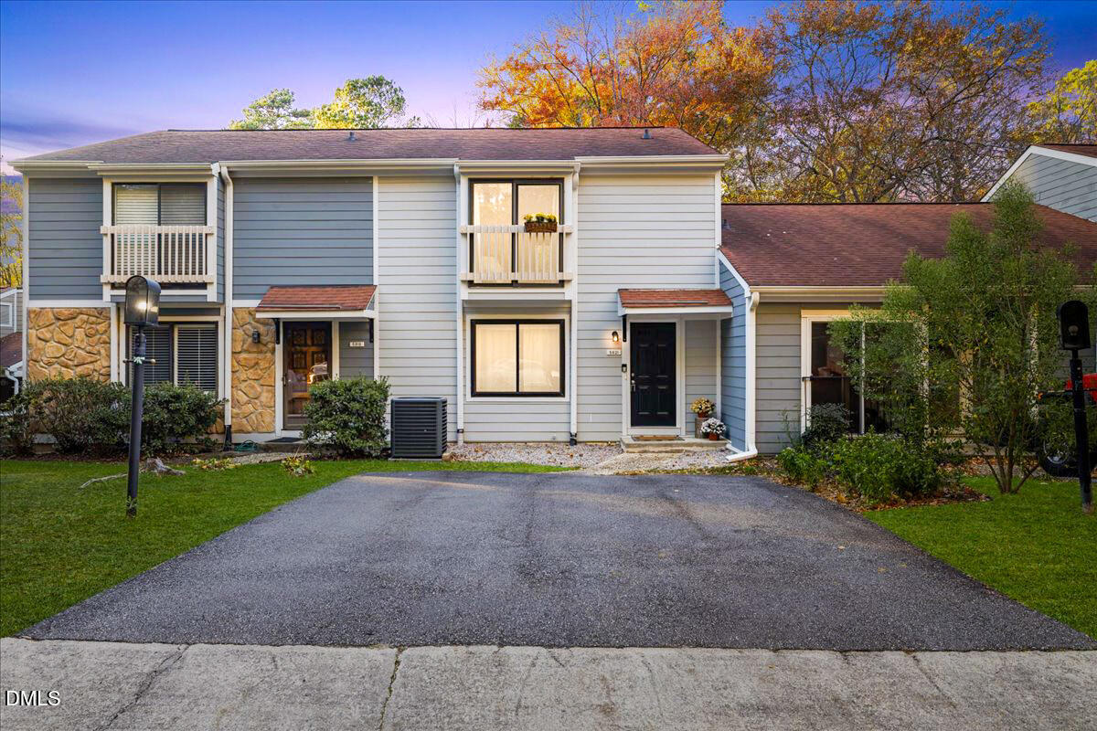 5821 Mapleridge Road Raleigh, NC 27609 - Photo 2 of 38 01-5821 Mapleridge Rd