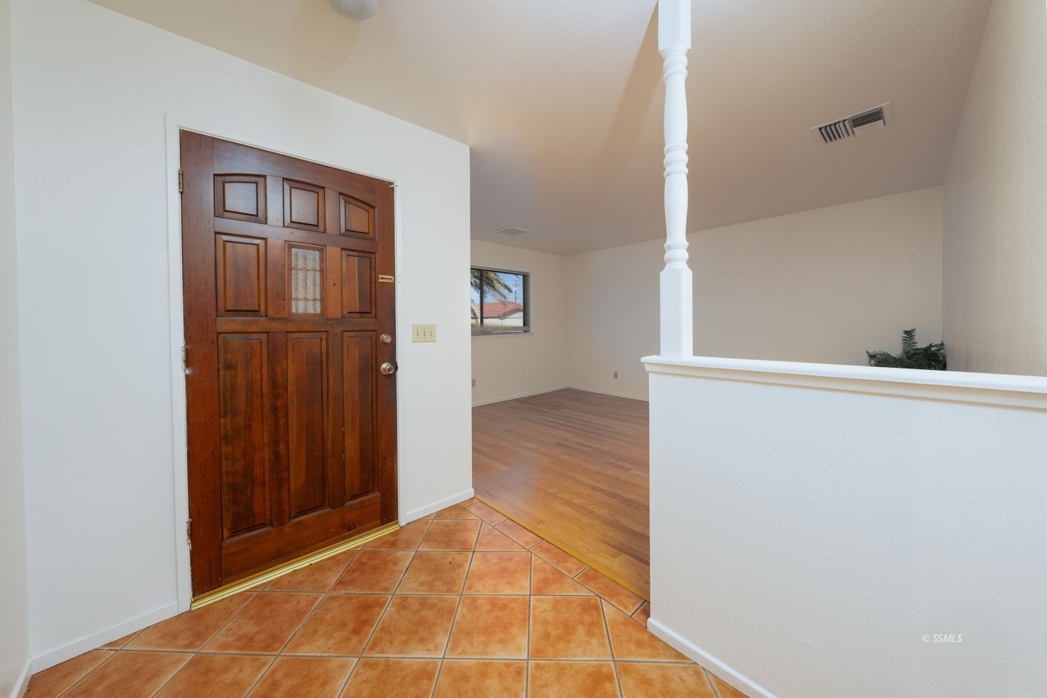 313 Mamie Street Ridgecrest, CA 93555 - Photo 2 of 35