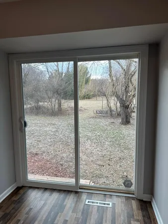 $2,100 | 8390 Able Street Northeast, Spring Lake Park, MN 55432
