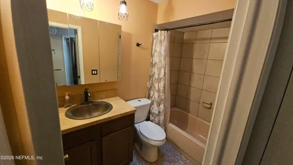 $275,000 | 4978 Lofty Pines Circle West, Jacksonville, FL 32210