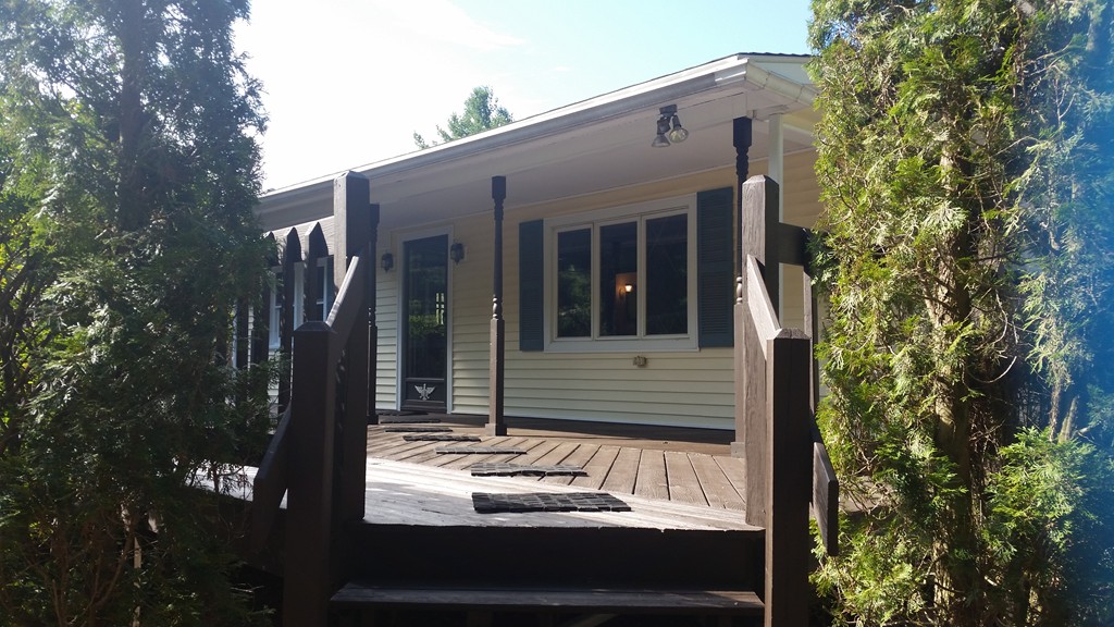 207 Mixter Road Holden, MA 01520 - Photo 3 of 12