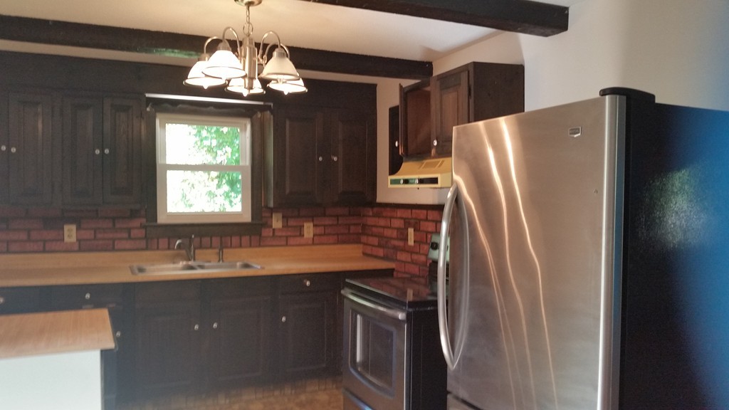 207 Mixter Road Holden, MA 01520 - Photo 8 of 12