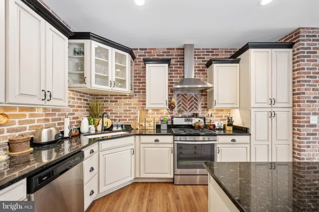 $790,000 | 2407 Butler Road, Beaverdam, VA 23015