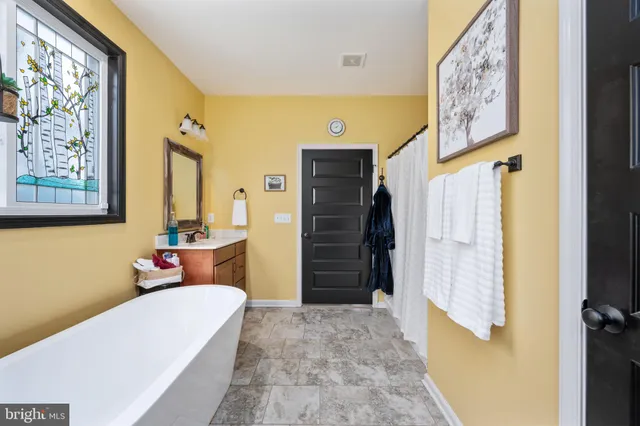 $790,000 | 2407 Butler Road, Beaverdam, VA 23015