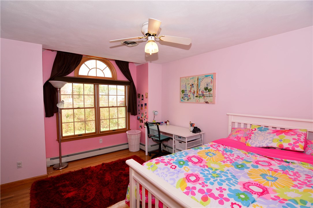40 Fox Run Cranston, RI 02921 - Photo 28 of 40 Gallery Image 28