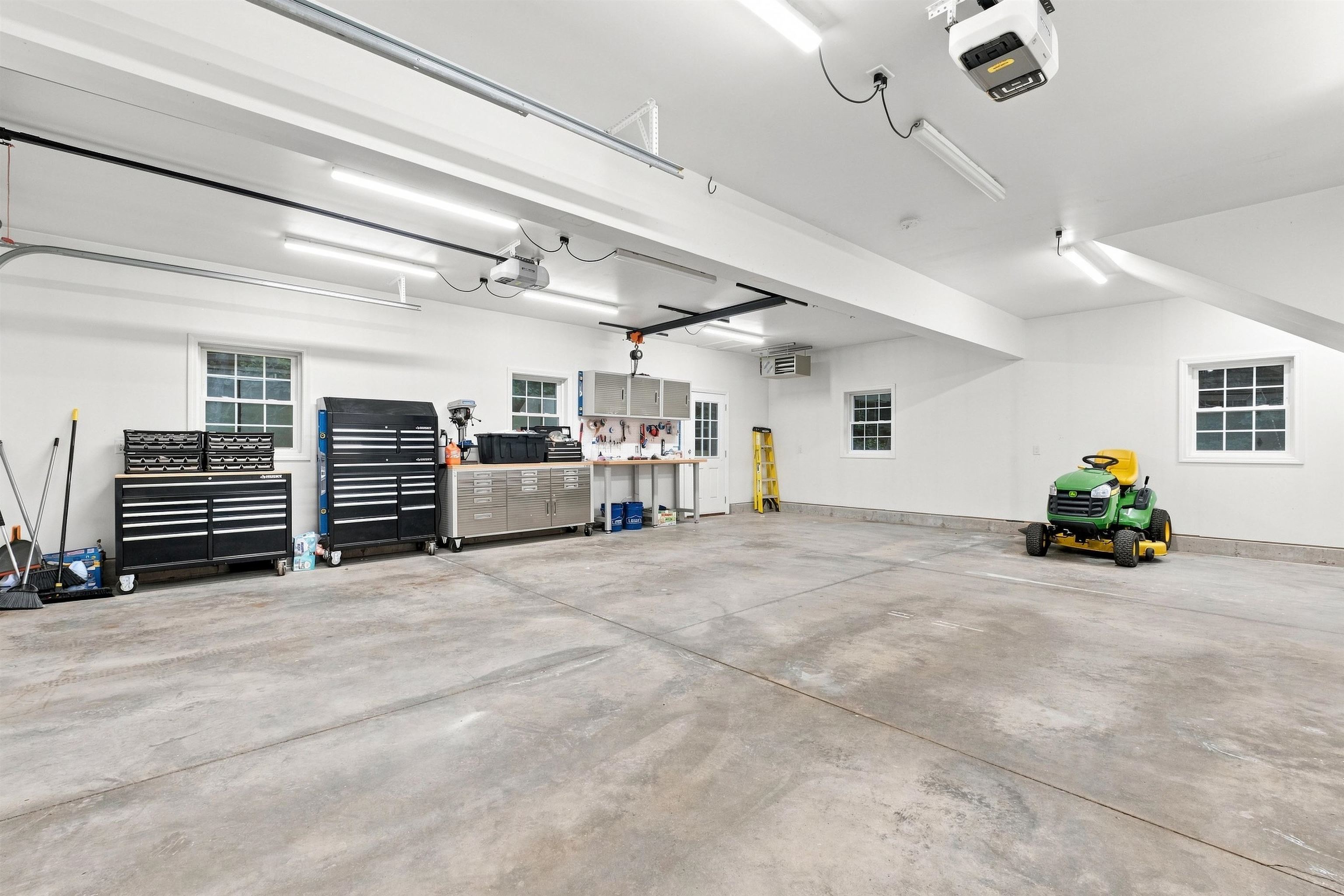 12 Deer Run Road Chichester, NH 03258 - Photo 31 of 39 Gallery Image 31