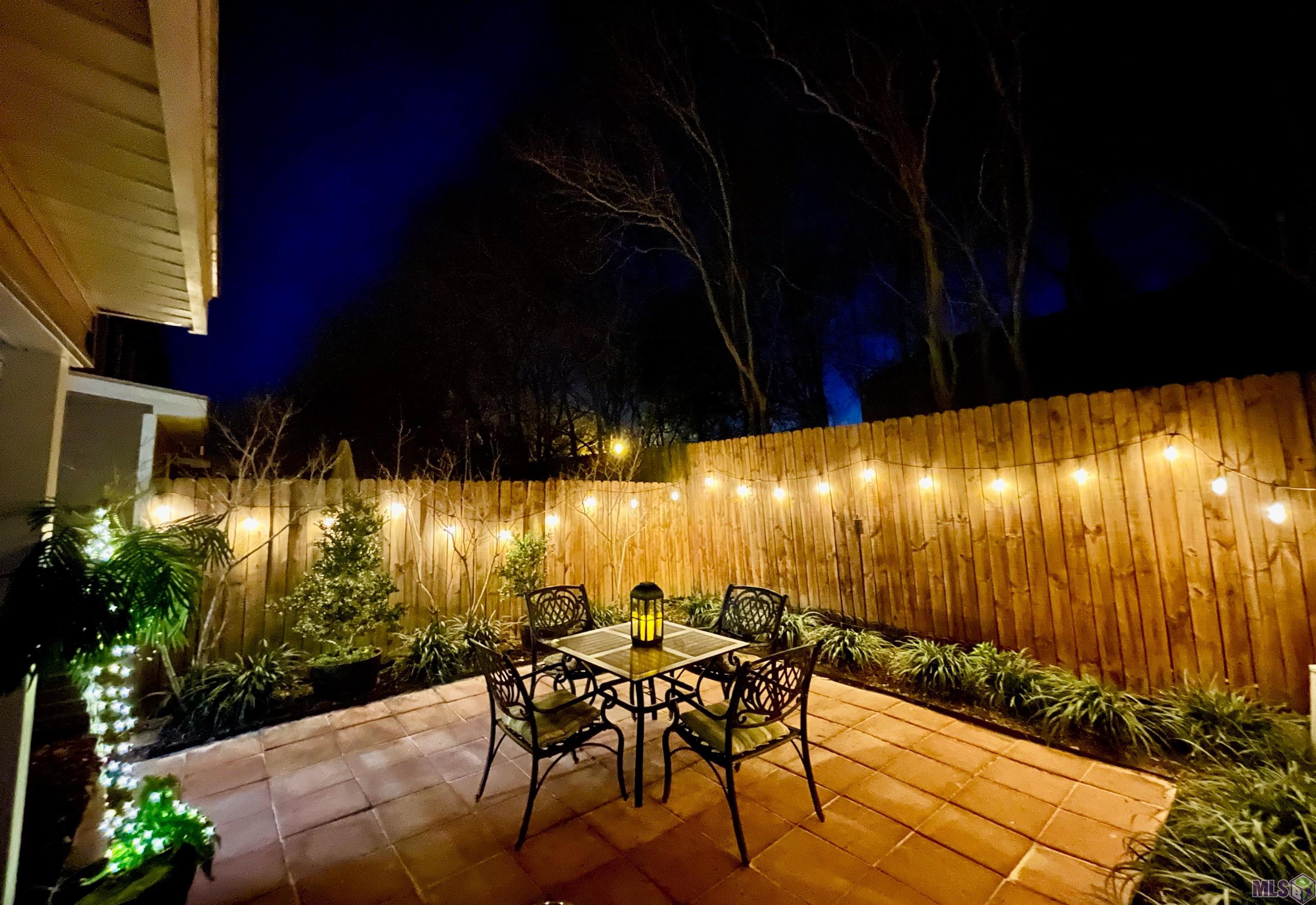 5326 Arlington Court Baton Rouge, LA 70820 - Photo 2 of 25 Gallery Image 2