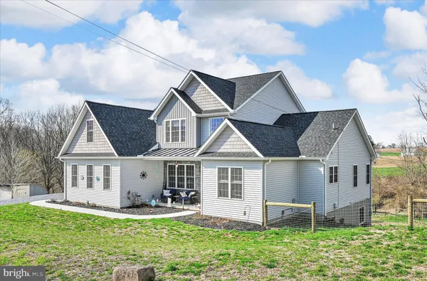 $900,000 | 2739 Cedar Run Road, Lebanon, PA 17046