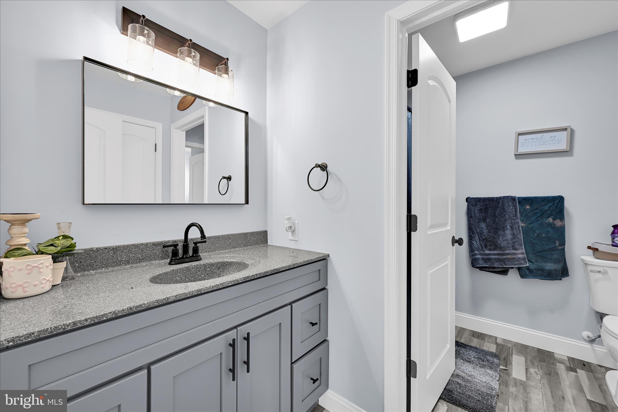 2739 Cedar Run Road Lebanon, PA 17046 - Photo 26 of 58 Bathroom