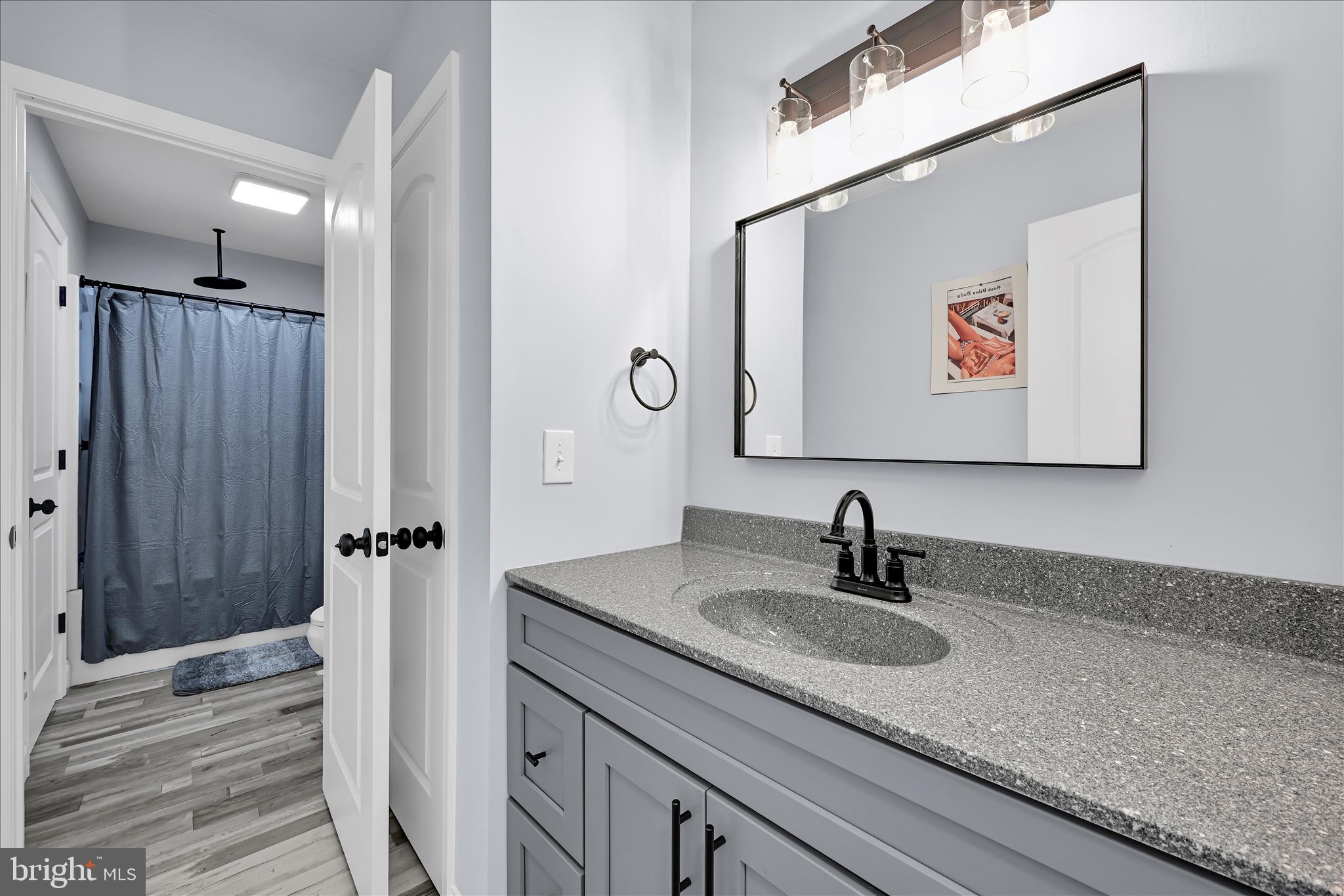 2739 Cedar Run Road Lebanon, PA 17046 - Photo 27 of 58 Bathroom