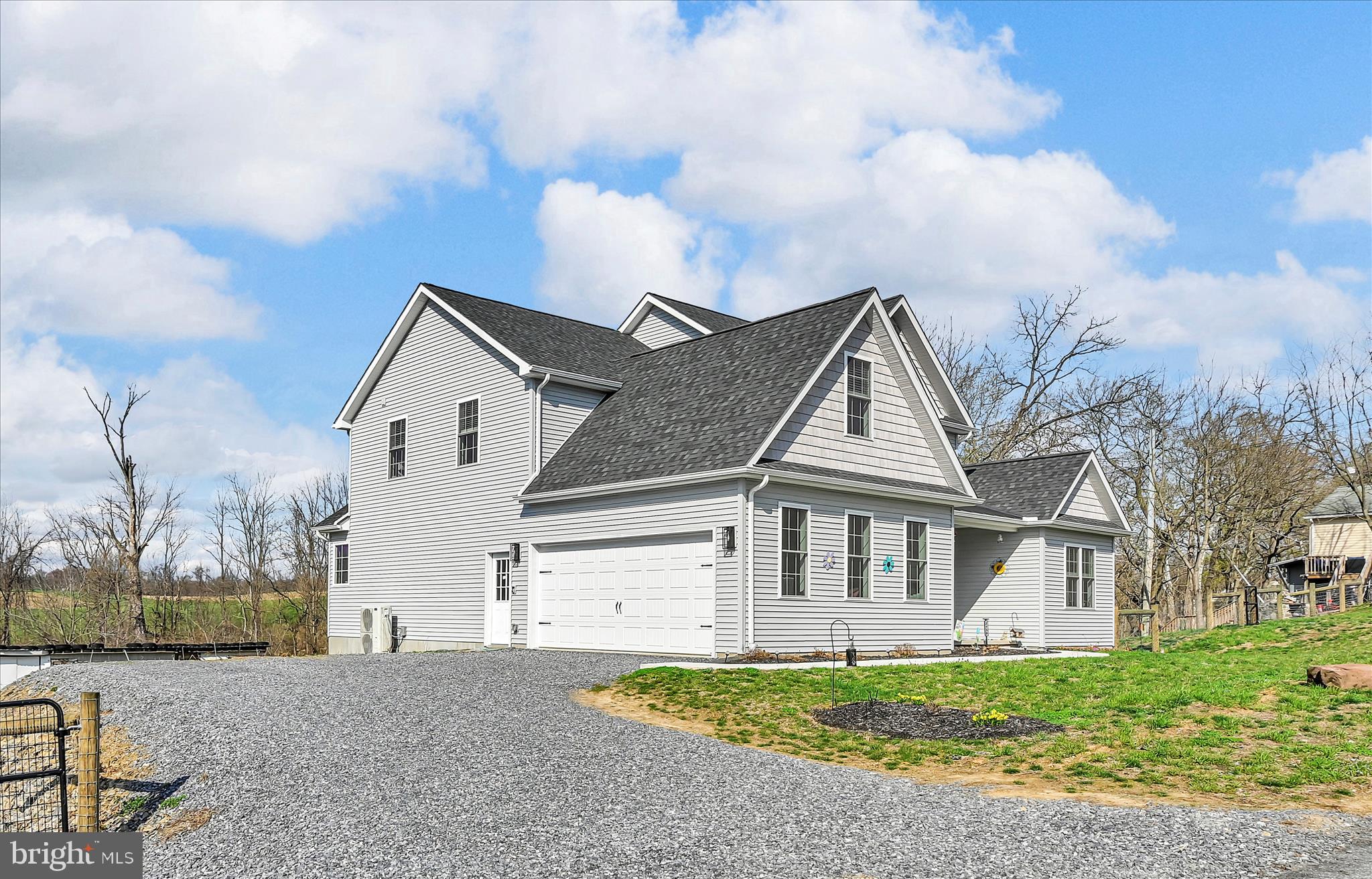 2739 Cedar Run Road Lebanon, PA 17046 - Photo 5 of 58 Exterior Front