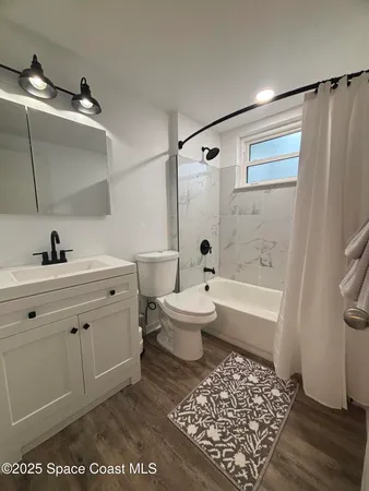 $3,000 | 4000 Ocean Beach Boulevard, Unit 2J, Cocoa Beach, FL 32931