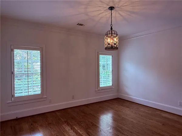 $6,000 | 2617 Canterbury Trail, Atlanta, GA 30324