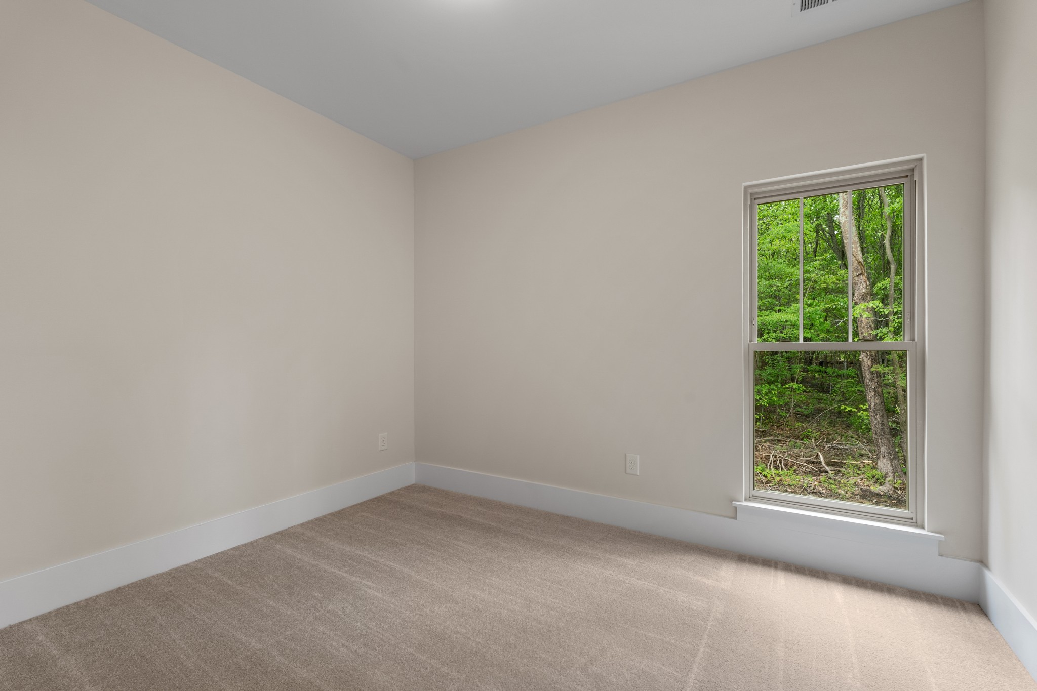 1125 Allen Road Burns, TN 37029 - Photo 27 of 34 Gallery Image 27