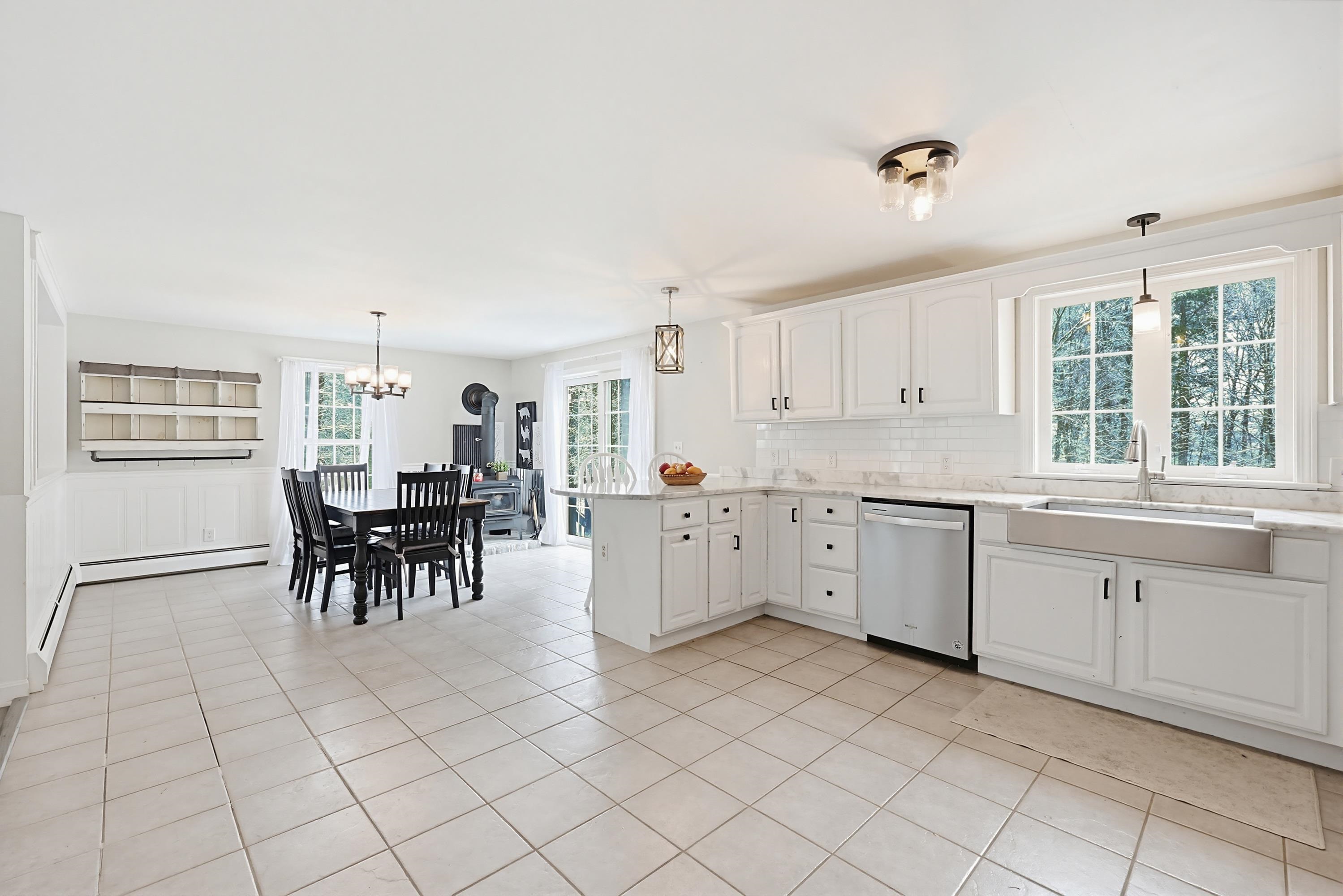 19 Rouleau Drive Somersworth, NH 03878 - Photo 17 of 49