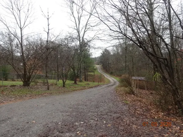 $399,000 | 1882 Jordan Road, Chapmansboro, TN 37035