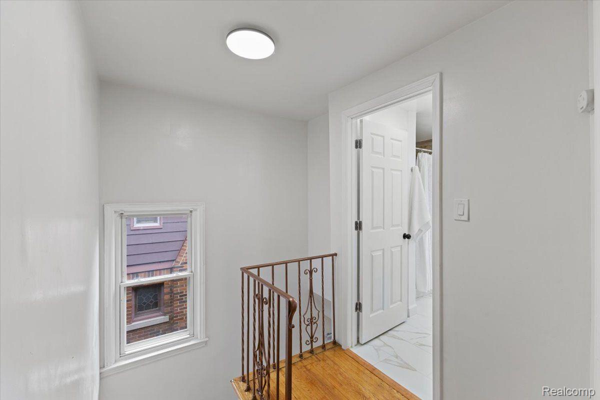 18232 Santa Rosa Drive Detroit, MI 48221 - Photo 13 of 24 Gallery Image 13