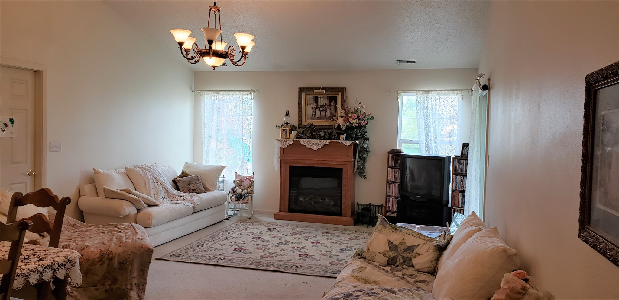 705 Springwater Road Kokomo, IN 46902 - Photo 3 of 16