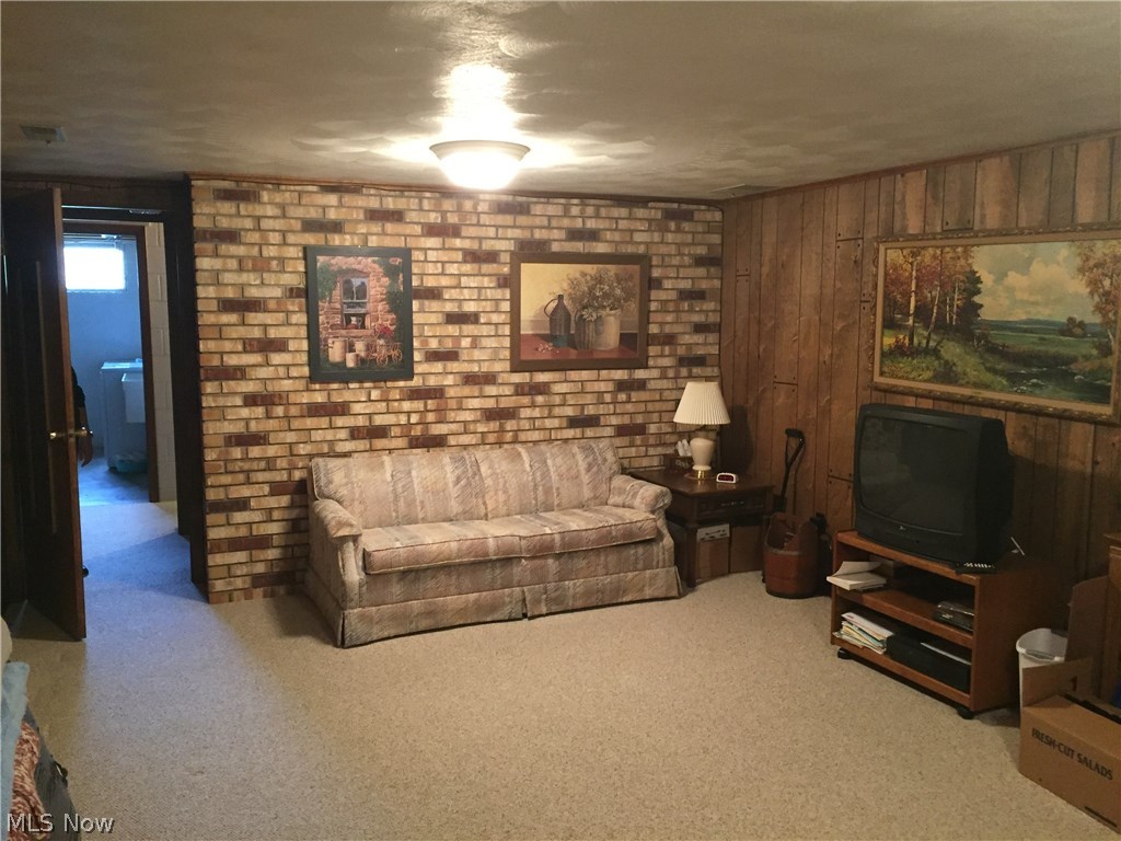 2281 Bantam Ridge Road Steubenville, OH 43953 - Photo 14 of 20 Gallery Image 14